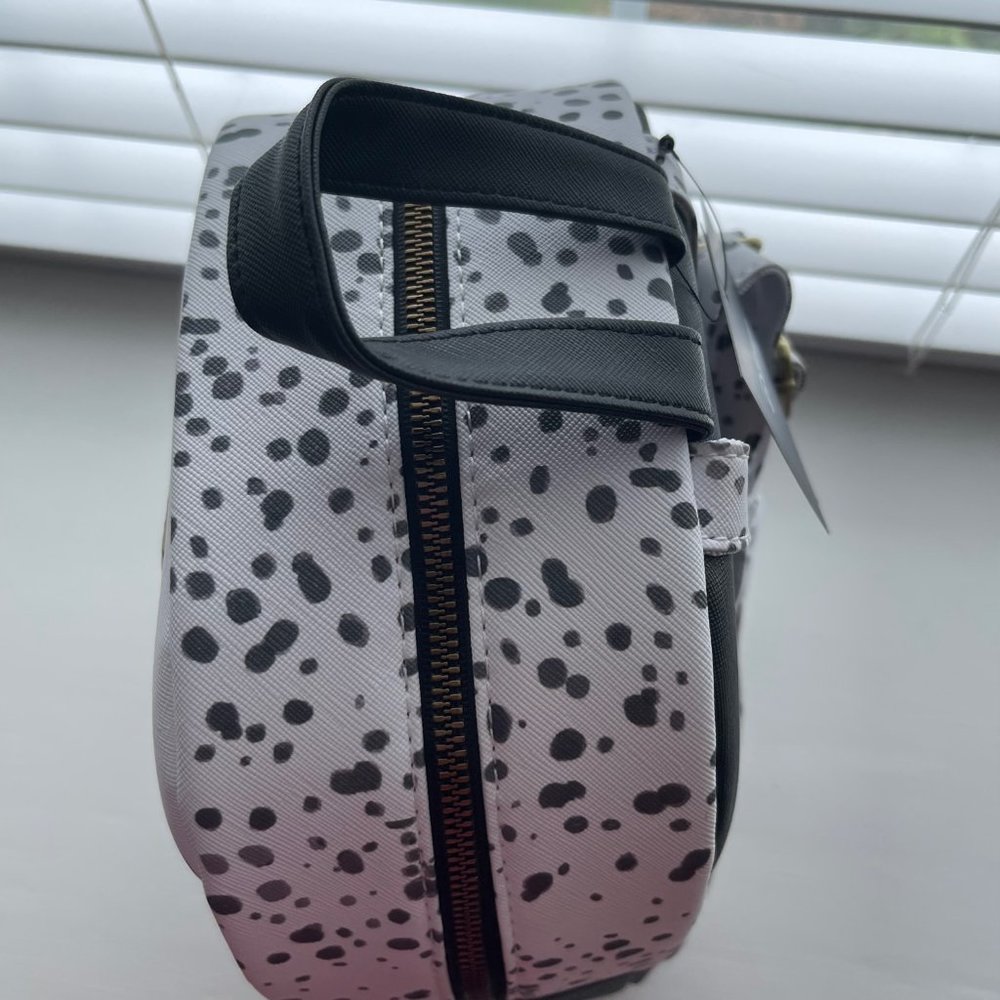 New Disney Bioworld 101 Dalmatians White and Black Mini Backpack - Picture 6 of 12